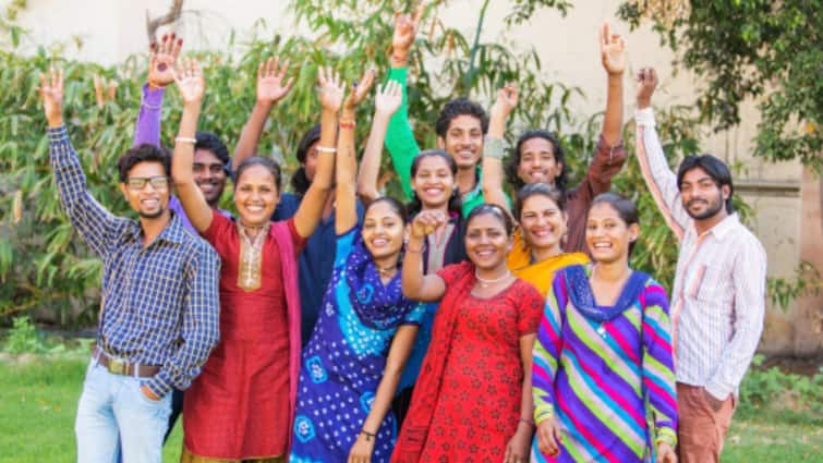 Upsc Cse Result 2023 Declared Aditya Srivastava Tops Check Topper List Here