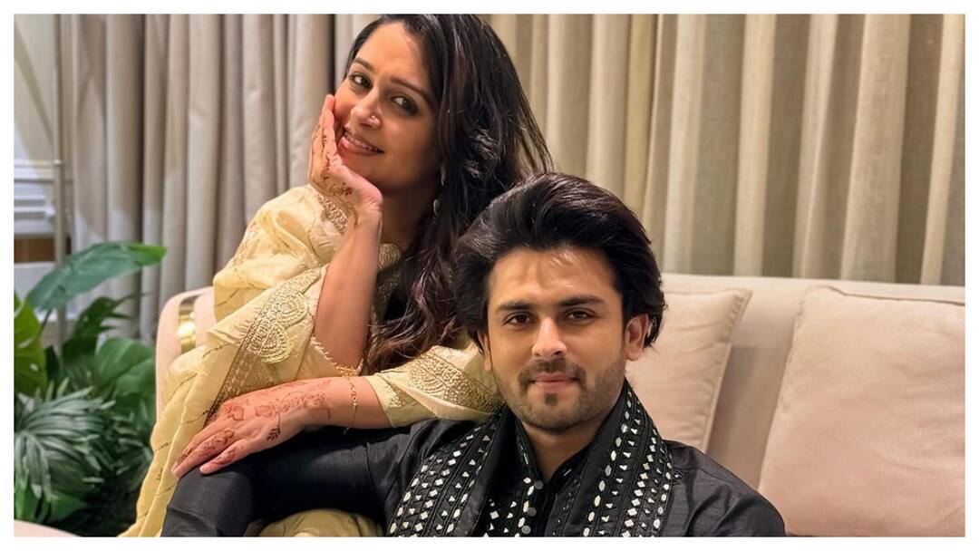 Dipika Kakar Not Pregnant, Upset With Pregnancy Speculations, Will Not Address The Rumours Dipika Kakar Upset With Pregnancy Speculations, In 'No Mood To Address Or Refute The Rumours'