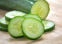 સૌથી બેસ્ટ હાઇડ્રેટિંગ ફૂડ છે  કાકડી, સલાડ સિવાય આ 4 રીતે પણ સામેલ કરી શકો છો ડાયેટમાં