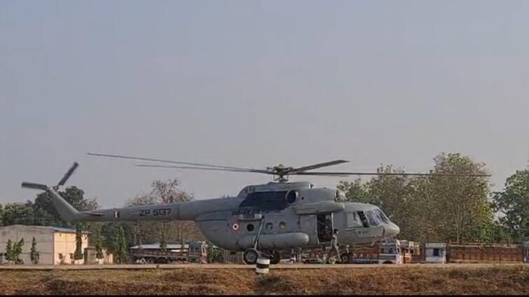 Bastar Lok Sabha Election 2024 Polling Parties Sent By Helicopters on Polling Booth ANN Bastar Lok Sabha Election: पहले चरण की वोटिंग के लिए हेलीकॉप्टर से मतदान दलों को किया गया रवाना, सुकमा में सबसे ज्यादा जवान तैनात