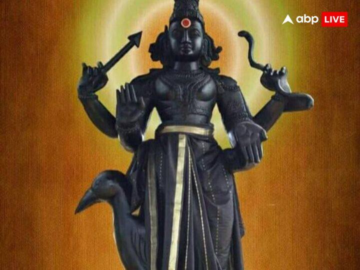 हनुमान जी ने शनिदेव को रावण की कैद से मुक्त कराया था. इसीलिए शनिदेव ने हनुमान जी को वर दिया कि जो कोई शनिवार के दिन हनुमान जी की भी पूजा करेगा, उसे शनिवार कभी परेशान नहीं करेंगे.