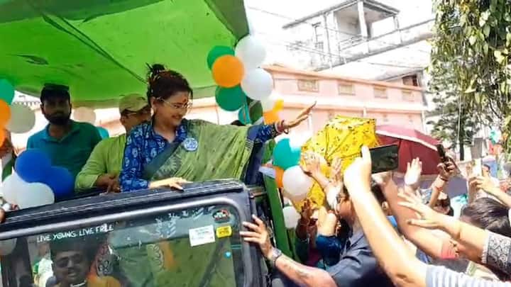 রচনা স্পষ্ট বলেন, এরা সবার। আমরা সব ঠাকুরকে পুজো করি।