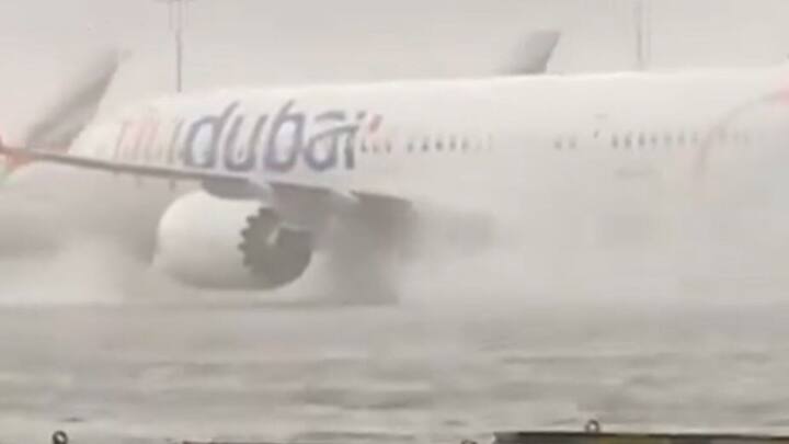 প্রবল ঝড়-বৃষ্টিতে দুবাই বিমানবন্দর থেকে পরিষেবাতেও বিঘ্ন ঘটেছে। বিমানের উড়ান এবং অবতরণ, বিঘ্নিত হয়েছে দুই-ই। পড়শি দেশ ওমানে এমনিতেই প্রবল ঝড়-বৃষ্টিতে কমপক্ষে ১৮ জনের মৃত্যুর খবর মিলেছে। সেই আবহে দুবাইও জলমগ্ন হয়ে রয়েছে।