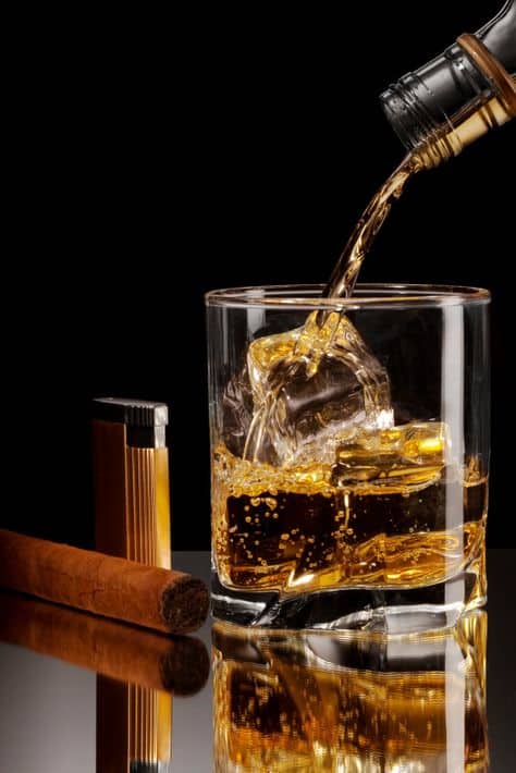 ਇਹ ਹੈ ਦੁਨੀਆ ਦੀ ਸਭ ਤੋਂ ਨਸ਼ੀਲੀ ਸ਼ਰਾਬ, ਇੱਕ ਘੁੱਟ ਹੀ ਕਾਫੀ ਹੈ