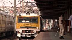 Train Reschedule: দমদম স্টেশনে কাজের জের, একগুচ্ছ ট্রেন বাতিলের সিদ্ধান্ত পূর্ব রেলের