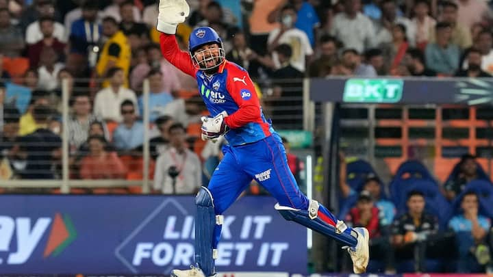 GT vs DC HIGHLIGHTS: Delhi Capitals chased down the target set out by Gujarat Titans in 8.5 overs to finish off a win.