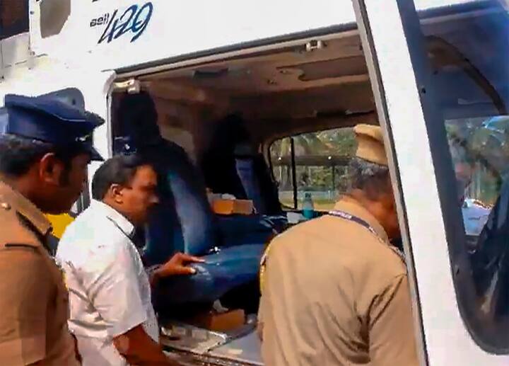 चुनाव आयोग ने कहा कि लोकसभा चुनाव के मद्देनजर अधिकारियों ने कैश, मादक पदार्थ और शराब सहित कुल 4,650 करोड़ रुपये मूल्य की जब्ती की है.