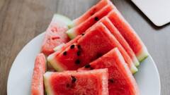 Watermelon Side Effects: তরমুজ খাওয়ার পর বা একসঙ্গে এগুলি একদমই খাবেন না, ক্ষতি হতে পারে স্বাস্থ্যের !