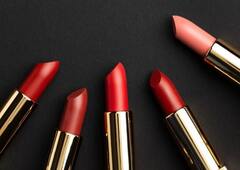 Lipstick Hacks: ਗਰਮੀਆਂ 'ਚ ਤੁਹਾਡੀ ਲਿਪਸਟਿਕ ਹੋ ਜਾਂਦੀ ਖਰਾਬ? ਤਾਂ ਅਪਣਾਓ ਆਹ ਤਰੀਕੇ, ਨਹੀਂ ਹੋਵੇਗੀ ਪਰੇਸ਼ਾਨੀ