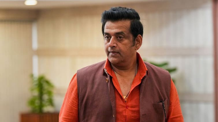 Ravi Kishan's Wife Files FIR Against Aparna Thakur Claiming To Be Wife Lok Sabha Elections Ravi Kishan's Wife Files FIR Against Woman Claiming To Be BJP MP's Wife, Alleges Conspiracy Before Lok Sabha Polls