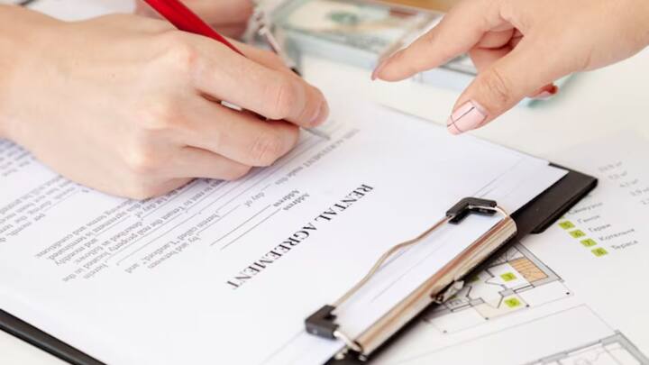 अगर आपने रेंट एग्रीमेंट नहीं बनवाया. तो किराएदार आपका मकान कभी भी खाली कर सकता है. इसके चलते हैं आपको महीनों तक बिना किराएदार के फ्लैट खाली रखना पड़ सकता है.