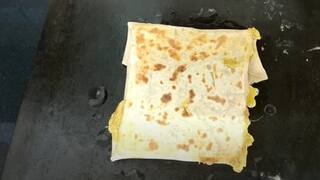 Egg Stuffed chapati: முட்டை ஸ்டஃப் சப்பாத்தி.. ரொம்ப ஈசியா எப்படி செய்வது என்று பார்க்கலாம்!