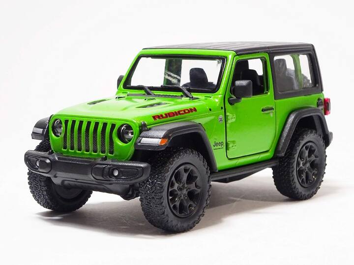 Jeep Mini Wrangler: ਜੀਪ ਦੀ ਇਸ ਨਵੀਂ ਕਾਰ 'ਚ ਤੁਹਾਨੂੰ ਰੈਂਗਲਰ ਵਰਗਾ ਡਿਜ਼ਾਈਨ ਦੇਖਣ ਨੂੰ ਮਿਲੇਗਾ। ਤੁਹਾਨੂੰ ਜੀਪ ਦੇ ਮਿੰਨੀ ਰੈਂਗਲਰ ਵਿੱਚ ਸ਼ਕਤੀਸ਼ਾਲੀ ਆਫ-ਰੋਡ ਵਿਸ਼ੇਸ਼ਤਾਵਾਂ ਵੀ ਦੇਖਣ ਨੂੰ ਮਿਲਣਗੀਆਂ। ਜੀਪ ਦਾ ਮਿੰਨੀ ਰੈਂਗਲਰ ਵੀ ਥਾਰ ਵਾਂਗ ਬਾਡੀ ਆਨ ਫ੍ਰੇਮ ਚੈਸੀ 'ਤੇ ਆਧਾਰਿਤ ਹੋਵੇਗਾ।