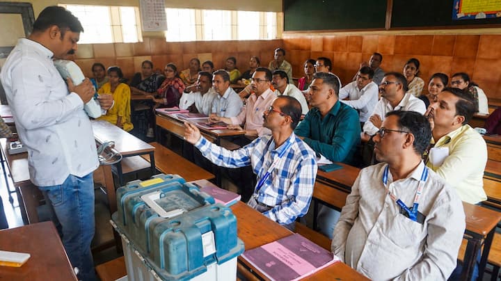 इसके अलावा चुनाव के लिए रिजर्व में रखे गए पीठासीन अधिकारियों को 850 रुपए का मेहनताना दिया जाता है.