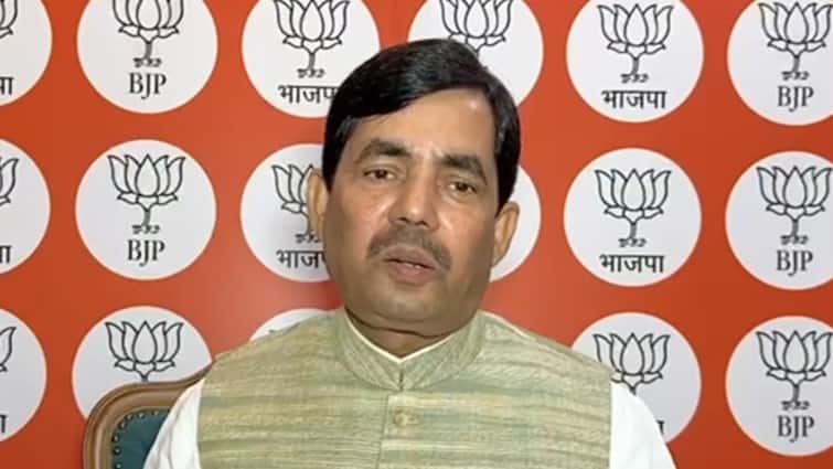 BJP leader Shahnawaz Hussain attacks RJD leader Tejashwi Yadav over viral video abusing Chirag family Shahnawaz Hussain: 'एक तरह से पूरे बिहार को...', चिराग परिवार को गाली देने वाले वीडियो पर शाहनवाज हुसैन भड़के