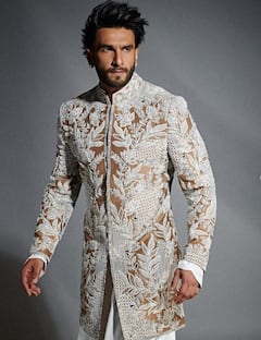 कभी फिल्म के सेट से निकाला गया, कभी कास्टिंग काउच किया सामना, अब हर फिल्म से करोड़ों में फीस वसूलता है ये एक्टर