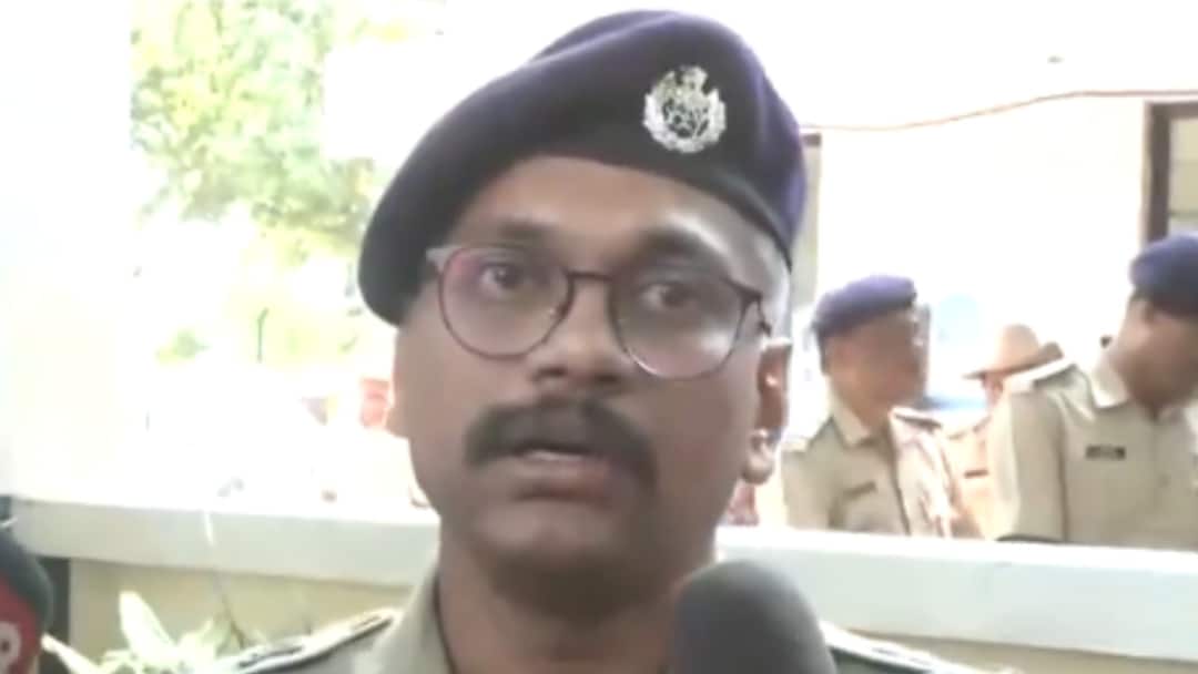 Karnataka: 3 Youths Allegedly Assaulted For Chanting 'Jai Shri Ram' In Bengaluru, 2 Arrested Karnataka: 3 Youths Allegedly Assaulted For Chanting 'Jai Shri Ram' In Bengaluru, 2 Arrested Karnataka: 3 Youths Allegedly Assaulted For Chanting 'Jai Shri Ram' In Bengaluru, 2 Arrested