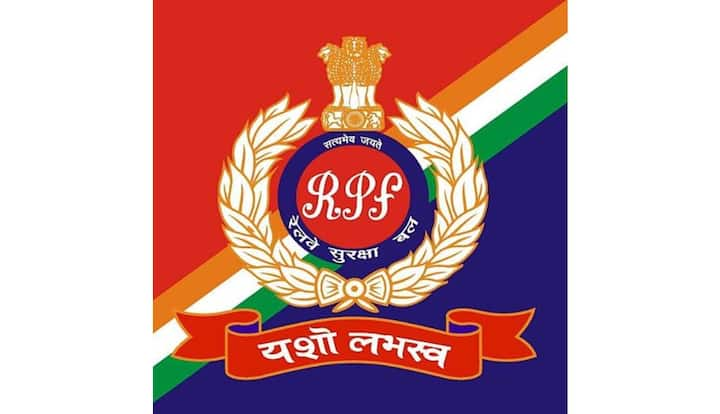 RPF Bharti 2024: રેલવે પ્રોટેક્શન ફોર્સ (RPF)માં 4000 થી વધુ કોન્સ્ટેબલ અને સબ ઈન્સ્પેક્ટરની ભરતી છે. જેના માટે 15મી એપ્રિલથી જ અરજી ફોર્મ ભરવામાં આવી રહ્યા છે.