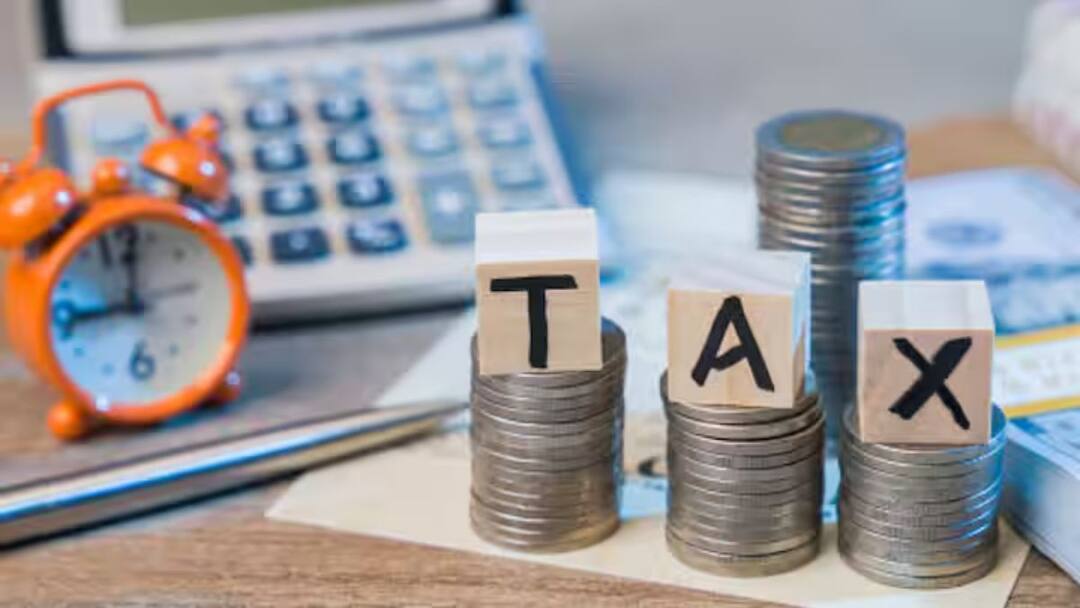 Income Tax Alert: மக்களே உஷார்..! உங்களது இந்த 5 பரிவர்த்தனைகள் வருமான வரித்துறையால் கண்காணிக்கபப்டும்..!