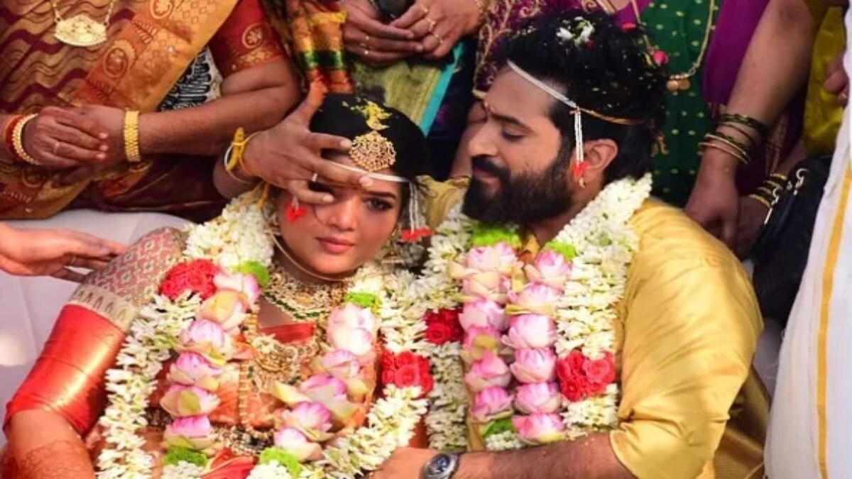 Virat Marriage: அன்பே வா வருணின் கோலாகலத் திருமணம்.. காதலியை கரம் பிடித்த விராட்.. குவியும் வாழ்த்துகள்!