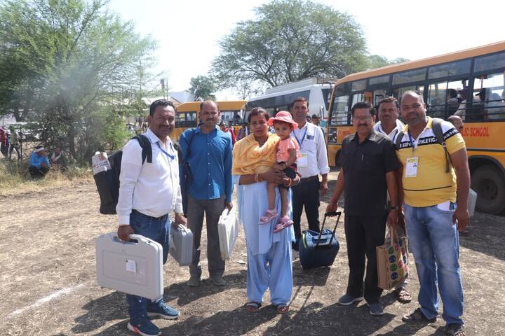 आचार संहिता के दौरान हुई कार्रवाई में लगभग 120 करोड़ रुपये की सामग्री जब्त की गई है. स्वतंत्र, निष्पक्ष, शांतिपूर्ण मतदान के लिए पूरी तैयारी है.