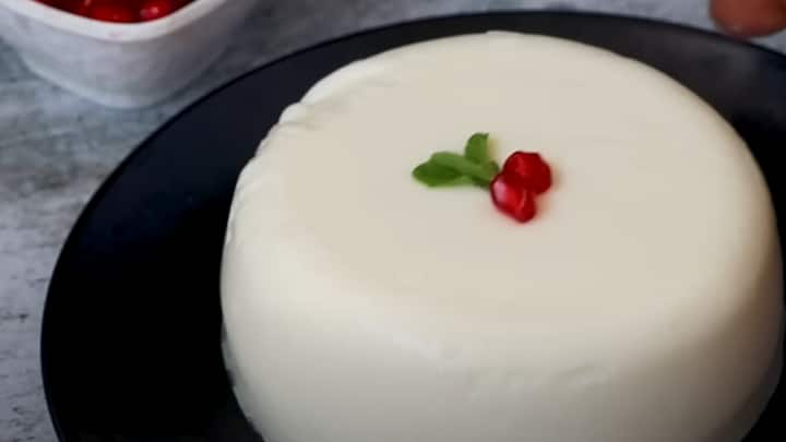 Coconut Milk Pudding : தேங்காய் பால் புட்டிங் எப்படி செய்வது என்று இந்த பதிவில் பார்க்கலாம்.