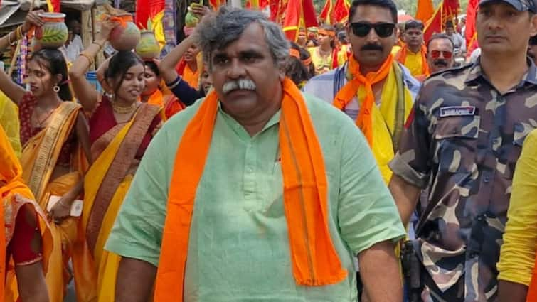 TMC Alleges BJP Workers Making Bombs, Links 'Explosion In Jitendra Tiwari's District’ To ‘Secret NIA Meet’ TMC Alleges BJP Workers Making Bombs, Links 'Explosion In Jitendra Tiwari's District’ To ‘Secret NIA Meet’