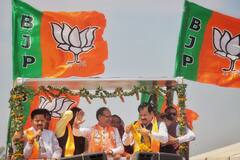 शिवराज सिंह चौहान ने विदिशा सीट के लिए भरा नामांकन, पत्नी ने किया विजय तिलक