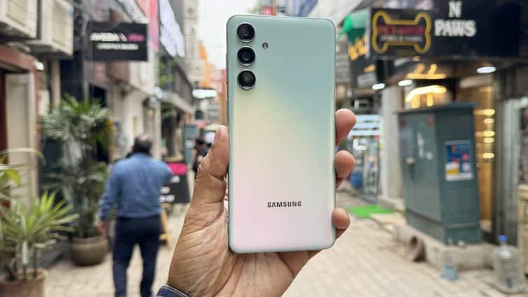 Samsung Galaxy M55 5G Review Price In India Specifications Camera Display Battery Worth Buying ABPP Samsung Galaxy M55 5G Review: Mid-Segment Monster With 50MP Selfie Snapper
