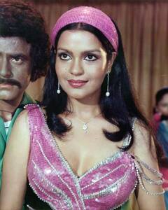 Zeenat Aman: ਪੁਰਾਣੇ ਜ਼ਮਾਨੇ ਦੀ ਅਦਾਕਾਰਾ ਜ਼ੀਨਤ ਅਮਾਨ ਦਾ ਚਾਰੇ ਪਾਸੇ ਵਿਰੋਧ, ਹੁਣ 'ਸ਼ਕਤੀਮਾਨ' ਮੁਕੇਸ਼ ਖੰਨਾ ਨੇ ਕੱਢੀ ਭੜਾਸ, ਜਾਣੋ ਮਾਮਲਾ