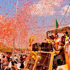 शिवराज सिंह चौहान ने विदिशा सीट के लिए भरा नामांकन, पत्नी ने किया विजय तिलक