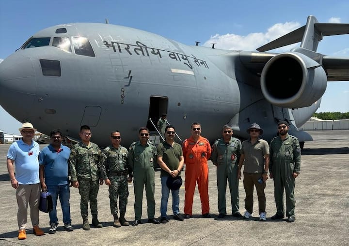 A collaborative effort between DRDO and Russia’s NPO Mashinostroyeniya, the BrahMos is recognised as the world's fastest supersonic cruise missile. (Source: Special Arrangements)