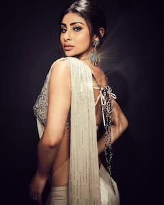 Mouni Roy : మౌనీరాయ్ ఫోటోలు చూశారా? ఎల్లోరా శిల్పంలా ఫోజులిచ్చిన హాట్ బ్యూటీ
