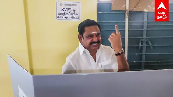 குடும்பத்துடன் வந்த EPS! வரிசையில் நின்று வாக்குப்பதிவு