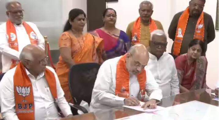 amit shah files nomination from gandhinagar Lok Sabha Election 2024: ਅਮਿਤ ਸ਼ਾਹ ਨੇ ਗਾਂਧੀਨਗਰ ਤੋਂ ਨਾਮਜ਼ਦਗੀ ਭਰਨ ਬਾਅਦ ਕਿਹਾ- ਤੀਜੀ ਵਾਰ ਪ੍ਰਧਾਨ ਮੰਤਰੀ ਬਣਨ ਜਾ ਰਹੇ ਨੇ ਮੋਦੀ