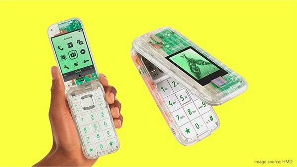 ਬੋਰਿੰਗ ਫੋਨ ਦੀਆਂ ਵਿਸ਼ੇਸ਼ਤਾਵਾਂ ਦੀ ਗੱਲ ਕਰੀਏ ਤਾਂ ਇਸ ਵਿੱਚ 2.8-ਇੰਚ ਦੀ QVGA ਪ੍ਰਾਇਮਰੀ ਡਿਸਪਲੇਅ ਅਤੇ ਇੱਕ ਬਾਹਰੀ 1.77-ਇੰਚ ਡਿਸਪਲੇਅ ਹੈ। ਇਸ ਵਿੱਚ ਇੱਕ 0.3MP ਕੈਮਰਾ ਵੀ ਹੈ।