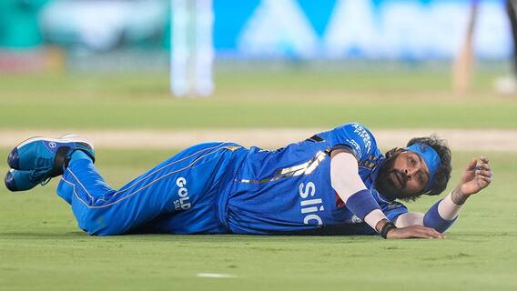 Hardik Pandya Failures | PBKS vs MI మ్యాచ్ లో తీవ్రంగా ఇబ్బంది పడిన పాండ్యా | ABP Desam