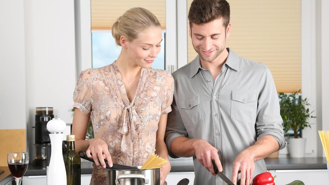 उत्तर भारत में ये सब्जी नहीं काटती महिलाएं, सिर्फ पुरुष चलाते हैं इस पर चाकू Indian women do not cut pumpkin only men use knives on it उत्तर भारत में ये सब्जी नहीं काटती महिलाएं, सिर्फ पुरुष चलाते हैं इस पर चाकू