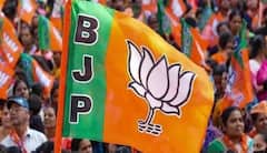 धाराशिवमध्ये काँग्रेसला मोठा धक्का! माजी मंत्र्याचा मुलगा हाती घेणार कमळ, आज होणार पक्षप्रवेश