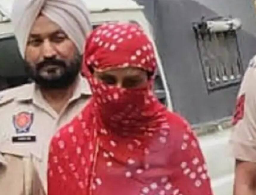Crime News: ਦਿਲ ਦਹਿਲਾ ਦੇਣ ਵਾਲਾ ਮਾਮਲਾ! ਕਿਸੇ ਹੋਰ ਦੇ ਪਿਆਰ 'ਚ ਅੰਨ੍ਹੀ ਪਤਨੀ ਨੇ ਪਤੀ ਨੂੰ ਕੋਹ-ਕੋਹ ਮਾਰਿਆ Crime News Heartbreaking case A blind wife in love with someone else murdered her husband Crime News: ਦਿਲ ਦਹਿਲਾ ਦੇਣ ਵਾਲਾ ਮਾਮਲਾ! ਕਿਸੇ ਹੋਰ ਦੇ ਪਿਆਰ 'ਚ ਅੰਨ੍ਹੀ ਪਤਨੀ ਨੇ ਪਤੀ ਨੂੰ ਕੋਹ-ਕੋਹ ਮਾਰਿਆ