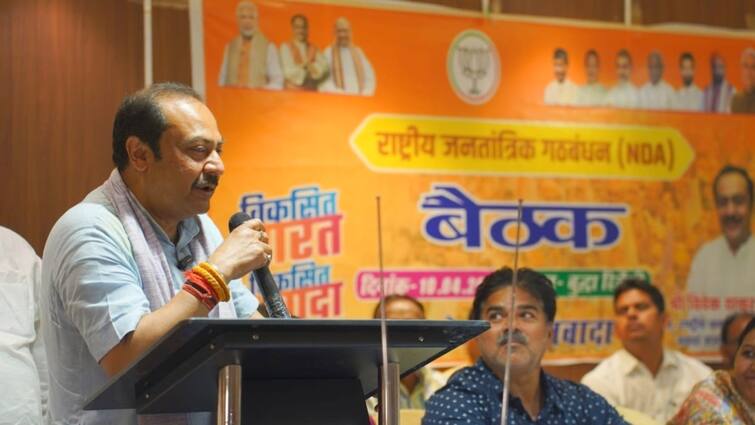 Bihar Lok Sabha Elections: नवादा में स्थानीय बनाम बाहरी के मुद्दे पर हो रही है वोटिंग? प्रत्याशियों ने बताई हकीकत Nawada Lok Sabha seat Statement of NDA candidate Vivek Thakur and RJD candidate Shravan Kushwaha ann Bihar Lok Sabha Elections: नवादा में स्थानीय बनाम बाहरी के मुद्दे पर हो रही है वोटिंग? प्रत्याशियों ने बताई हकीकत