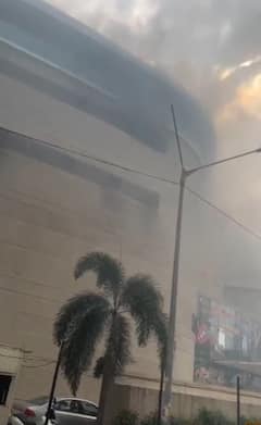 Phoenix Mall Viman Nagar :फिनिक्स मॉलमध्ये आगीची घटना; अग्निशमन दलाकडून 6 वाहने रवाना