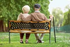 Government Schemes: રિટાયરમેંટ બાદ દર મહિને મળશે પેન્શન, આ સરકારી યોજનામાં આજે જ કરો રોકાણ