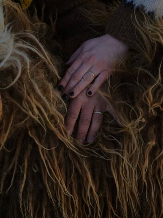 शरीर के इन अंगों पर नहीं उगता एक भी बाल