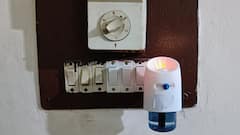 रात भर ऑन रहती है मच्छर भगाने वाली मशीन? जानिए महीने में कितने यूनिट बिजली खा जाती है