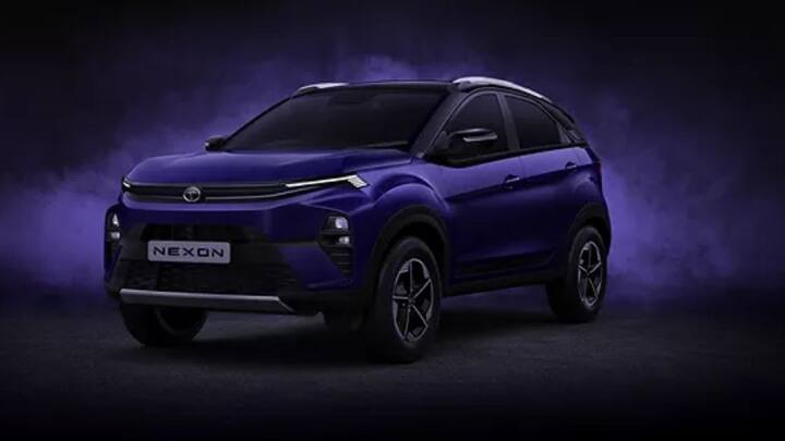 এই গাড়ির দাম শুরু হচ্ছে ৯.৯ লক্ষ টাকা থেকে। মোট ৯টি ভ্যারিয়ান্টে এই গাড়ি ৬ স্পিড এএমটি গিয়ারবক্স সহ বাজারে এসেছে। ছবি- টাটা নেক্সনের ওয়েবসাইট থেকে