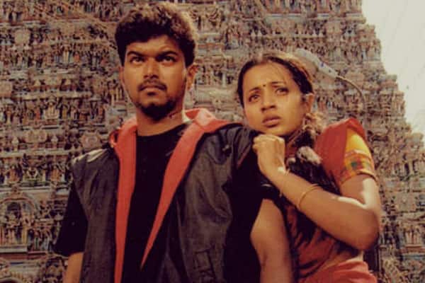 ஸ்ரீ சூரிய மூவிஸ் நிறுவனத்தின் தயாரிப்பில் தரணி இயக்கத்தில் 2004ம் ஆண்டு வெளியான திரைப்படம் 'கில்லி'.
