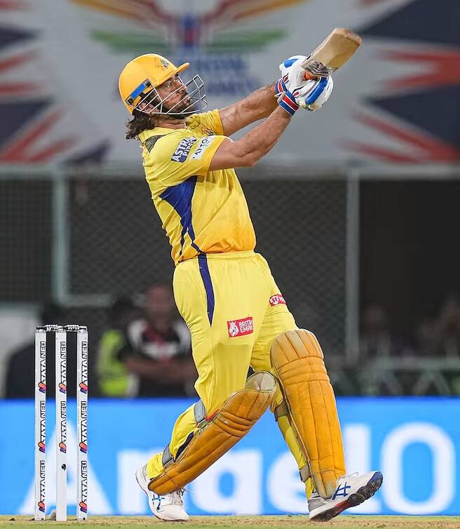 મહેન્દ્ર સિંહ ધોની આ દિવસોમાં IPL 2024માં રમતા જોવા મળી રહ્યા છે. ધોની આ સીઝનમાં ચેન્નઈ માટે કેપ્ટન તરીકે નહીં પરંતુ એક ખેલાડી તરીકે રમી રહ્યો છે. (ફોટોઃ સોશિયલ મીડિયા)