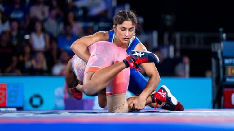 Indian women wrestlers Vinesh Phogat Reetika Mansi and Anshu Malik one win away from winning Paris Olympics 2024 quota Olympic 2024: विनेश फोगाट से मानसी तक, पेरिस ओलंपिक से सिर्फ एक कदम दूर यह भारतीय महिला पहलवान