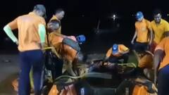 నదిలో బోల్తా పడిన పడవ, నలుగురు మృతి - మహిళలు చిన్నారులు గల్లంతు